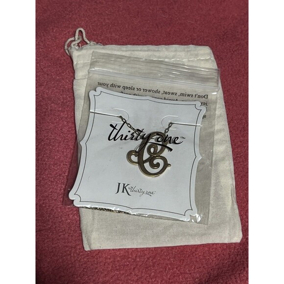 JK by Thirty One Initial Monogram C Necklace Gold Tone  20" Gold NIB - Picture 1 of 5